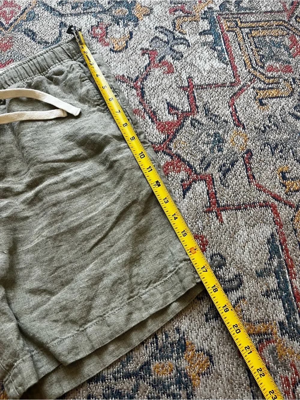 Banana Republic Olive Green Linen Drawstring Shorts Size M 100% Linen